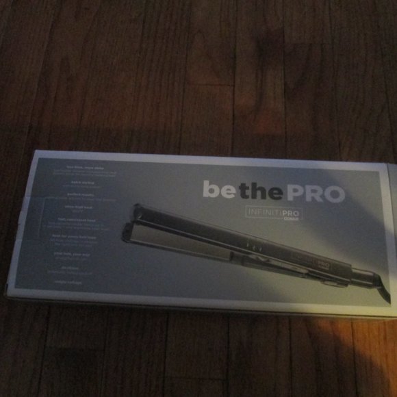 conair infiniti flat iron brand new - Picture 2 of 2